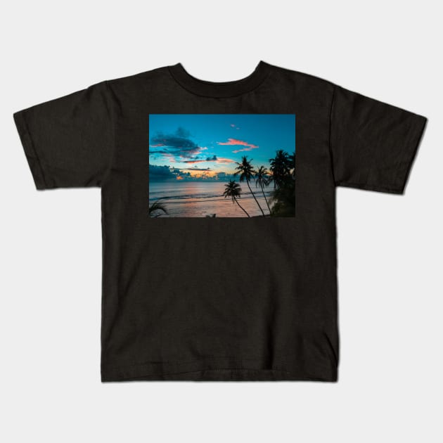 PALM TREE SUNSET ON THE SEA SHORE DESIGN Kids T-Shirt by SERENDIPITEE